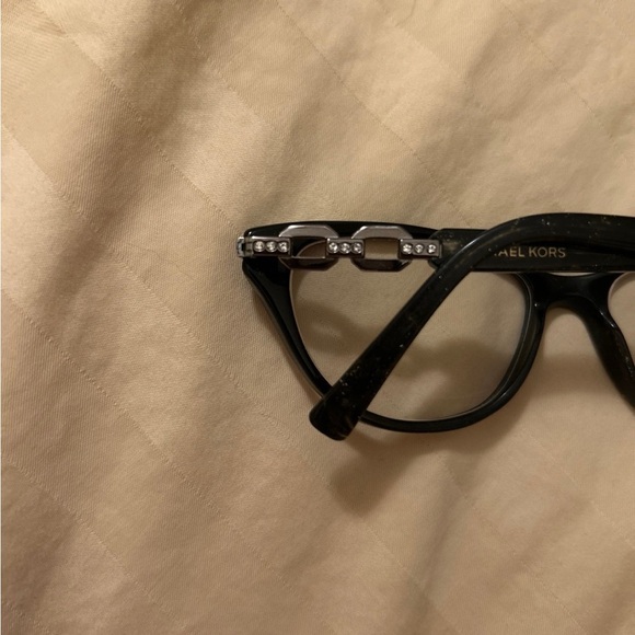 Michael Kors eye glasses - Picture 4 of 5